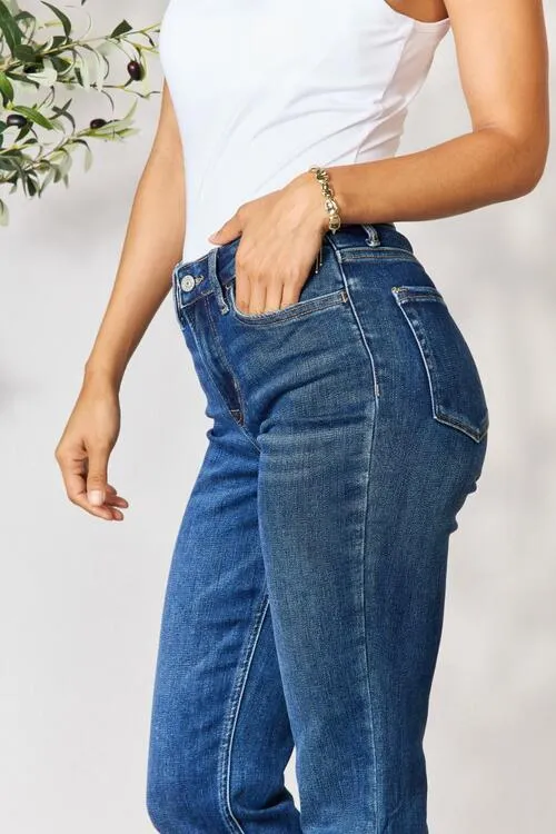 Layla Cropped Straight Jeans