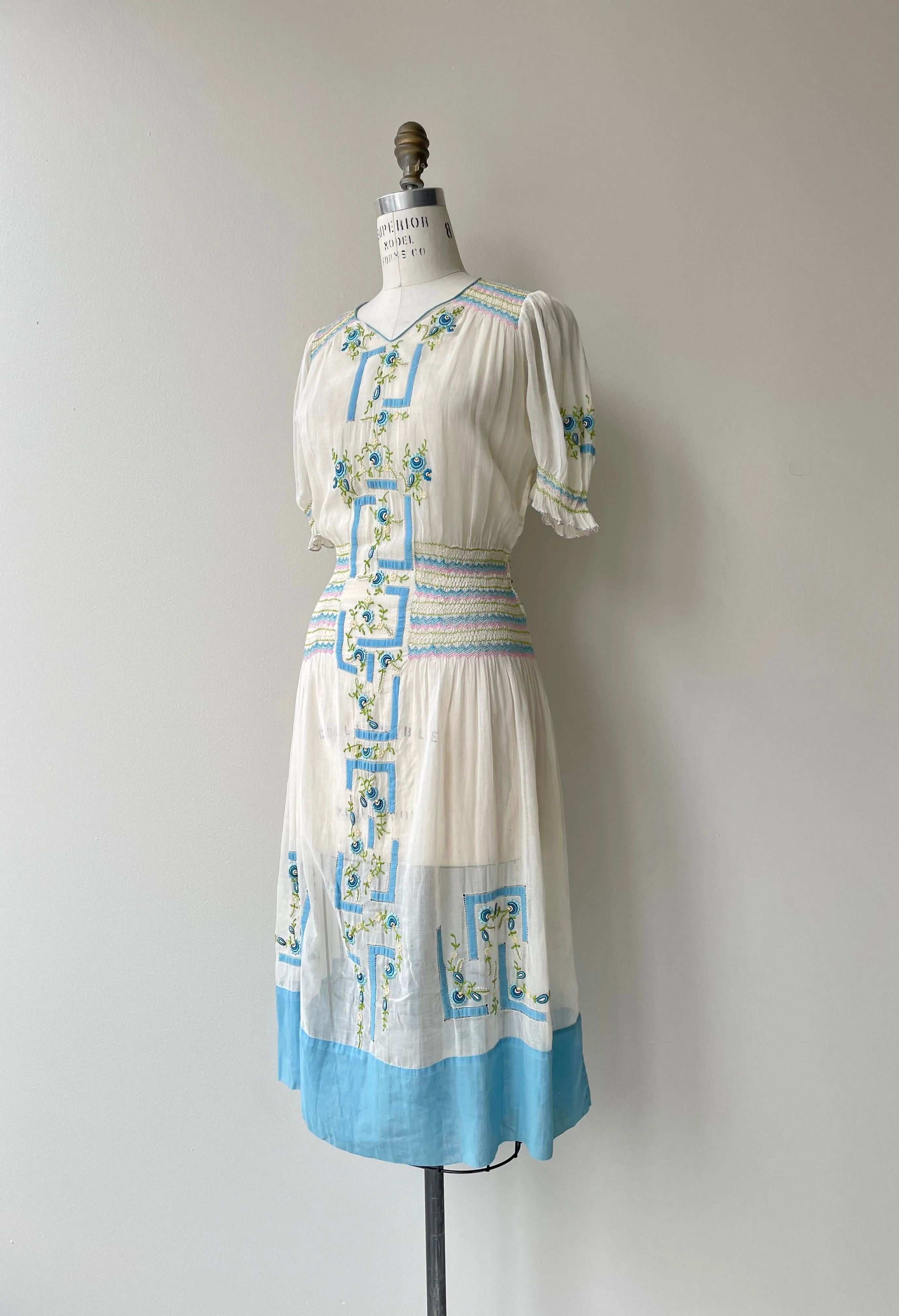 Lilijana Embroidered Dress | 1920s