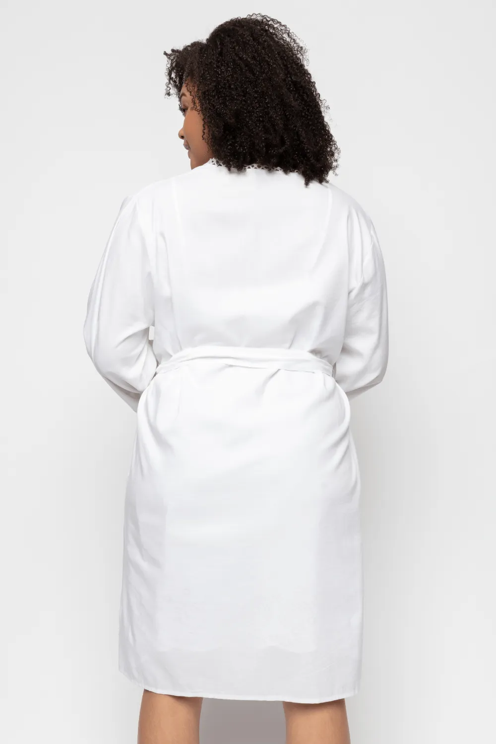 Saskia Embroidered Short Dressing Gown