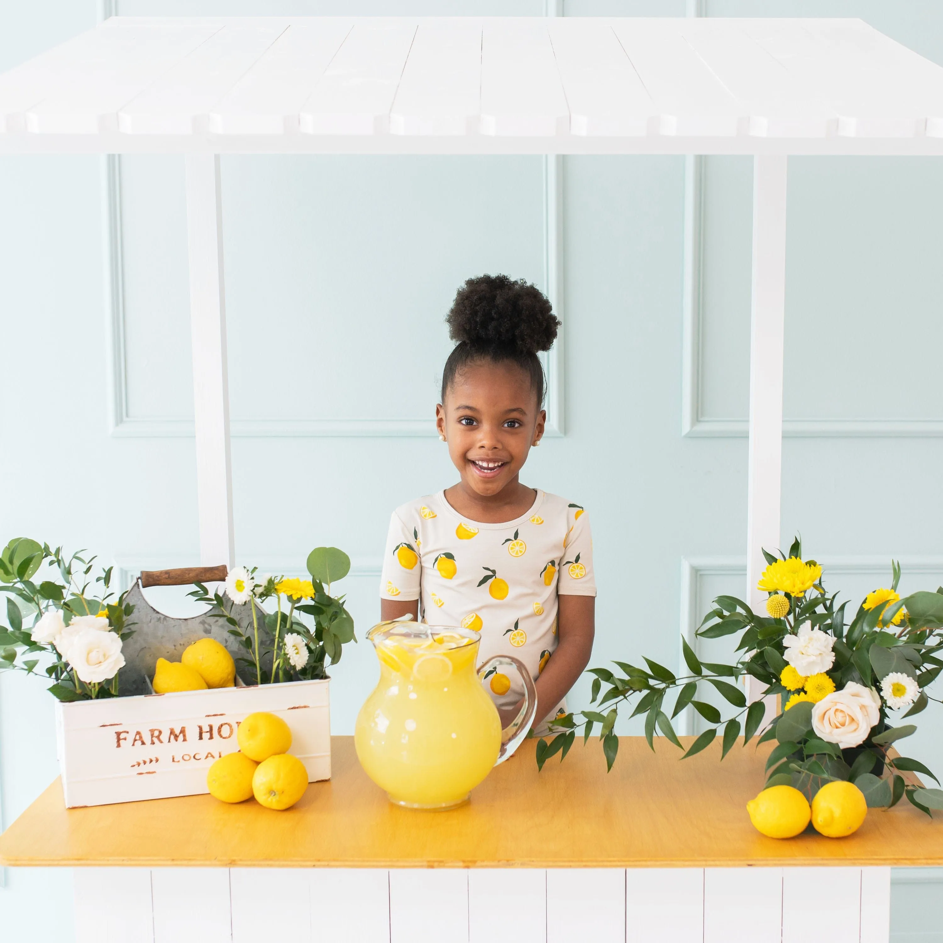 Short Sleeve Pajamas in Lemon