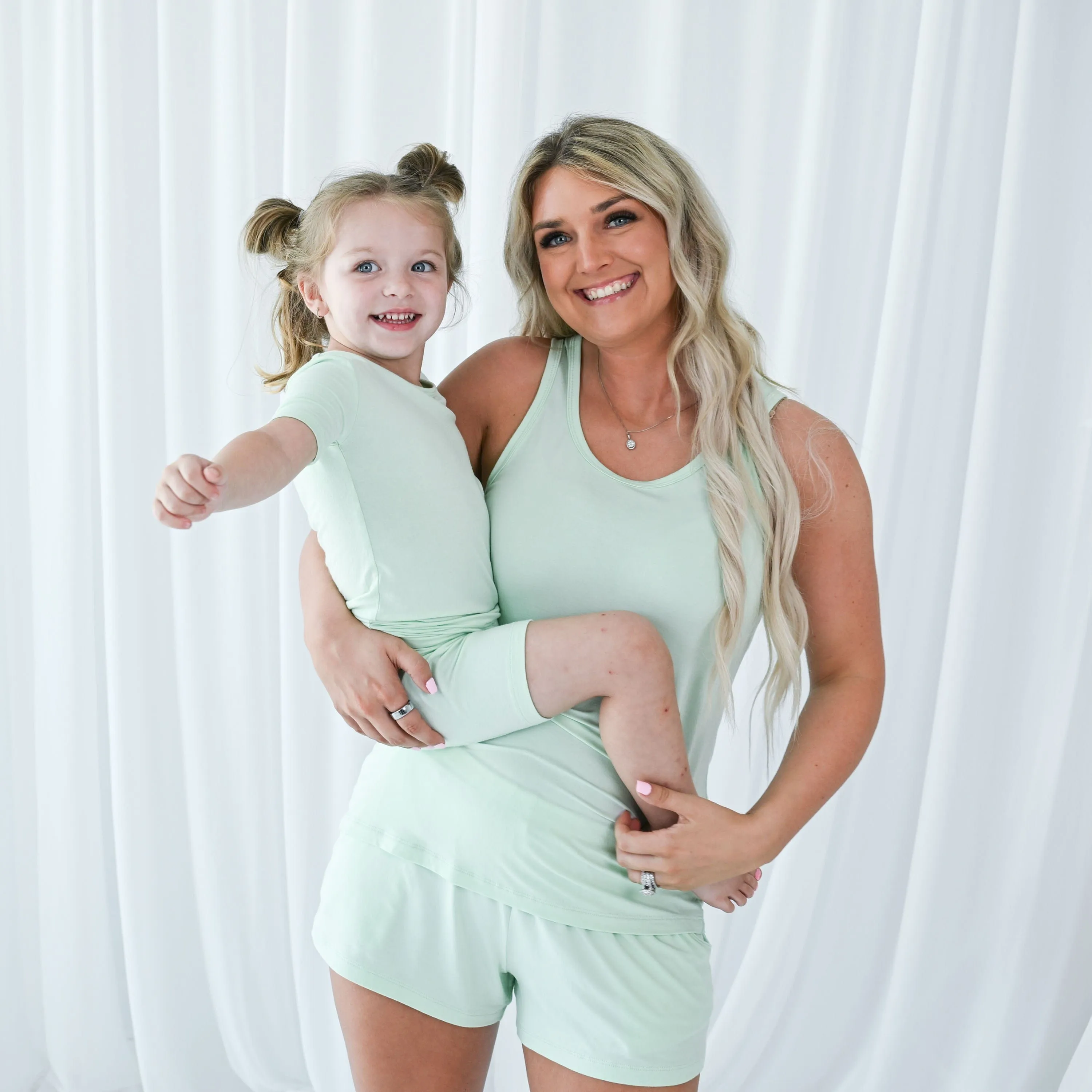 Short Sleeve Pajamas in Mint