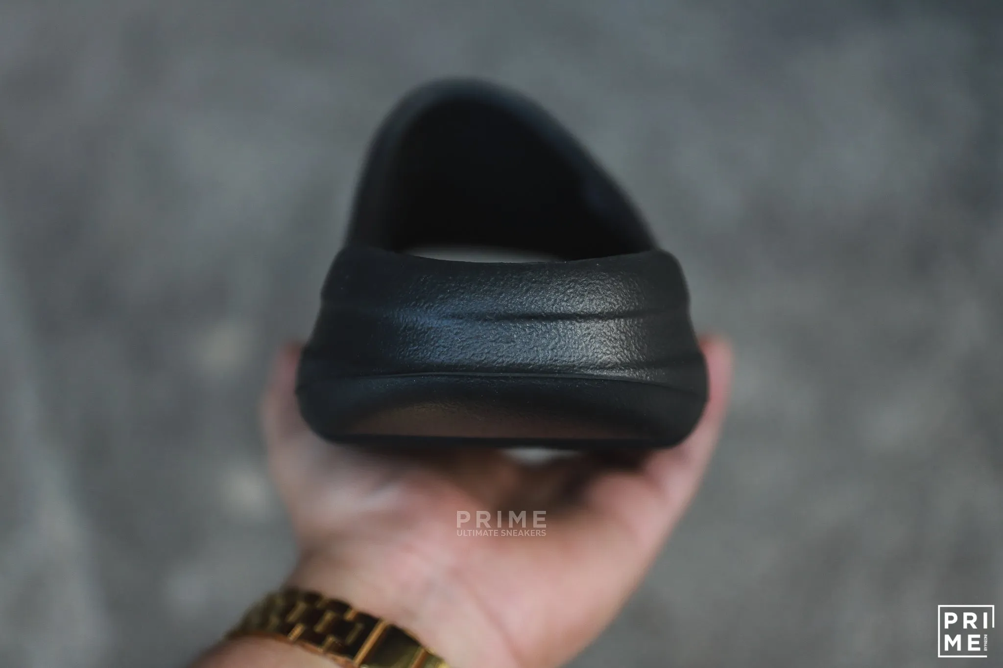 Yeezy Slide ONYX  (HQ6448)